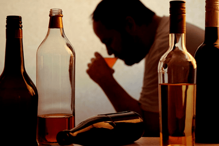 Băuturile alcoolice afectează negativ potența masculină
